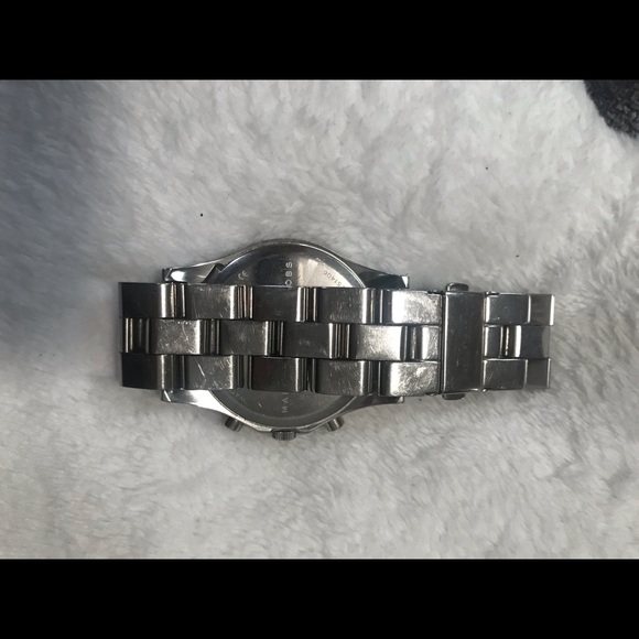 Marc Jacobs watch - Picture 3 of 3